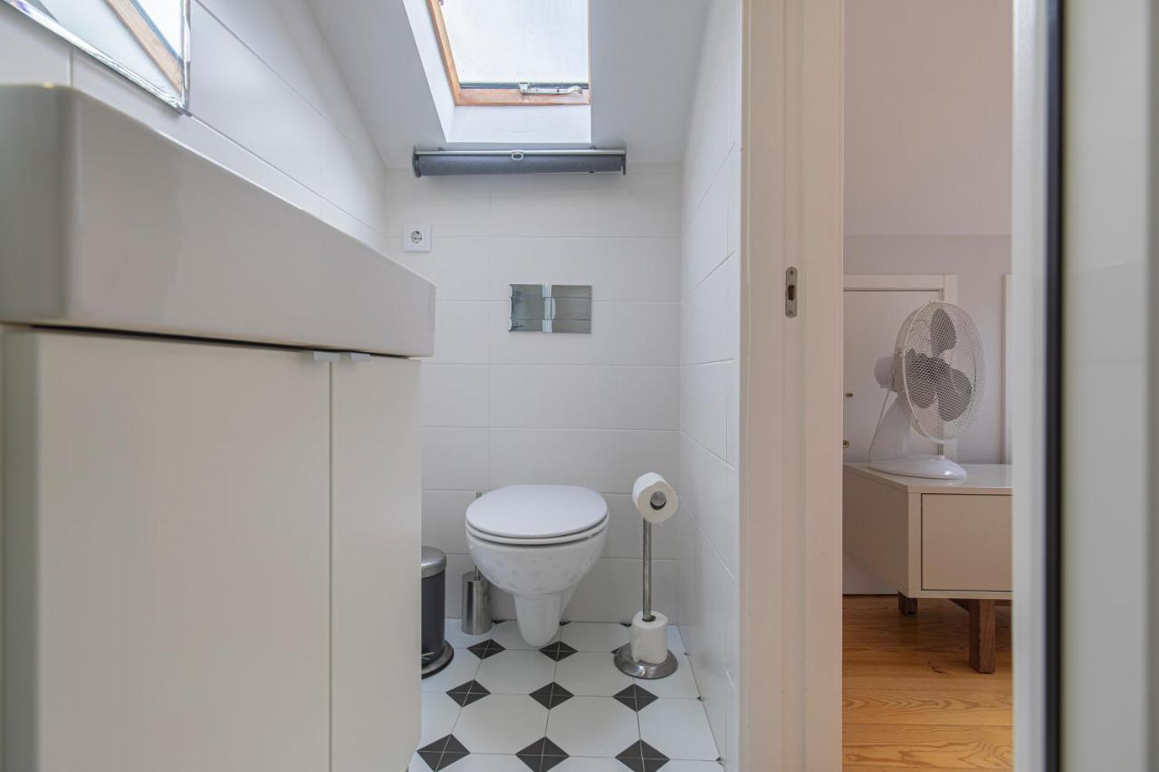 Graceful 2Bdr Duplex Apartment By Lovelystay Lisbon Exterior photo
